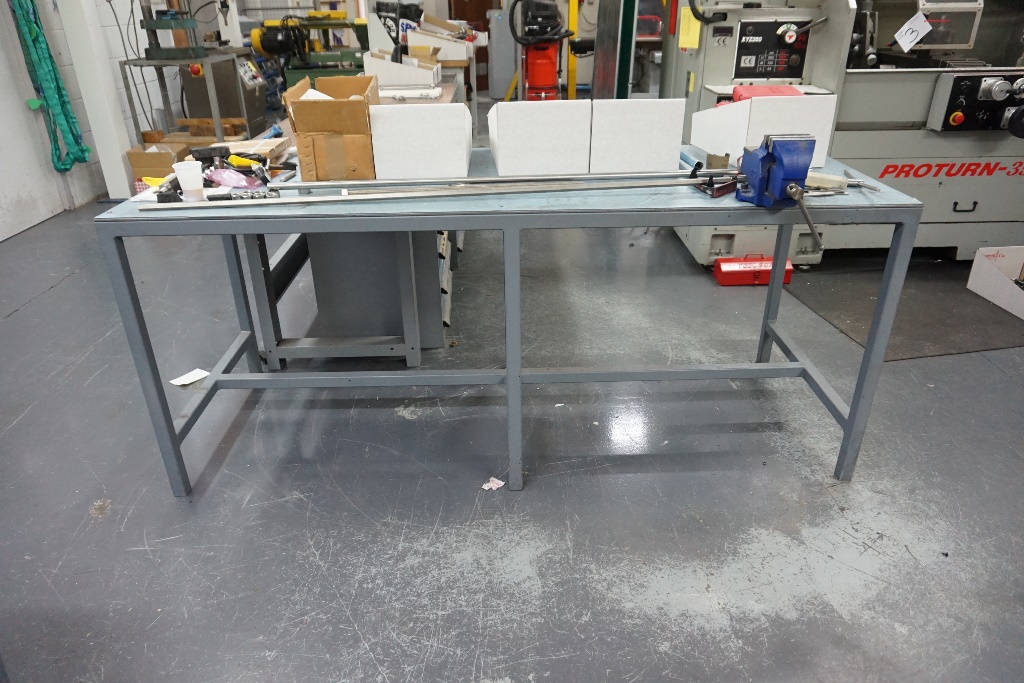Bench 2m x 700mm x 840mm high
